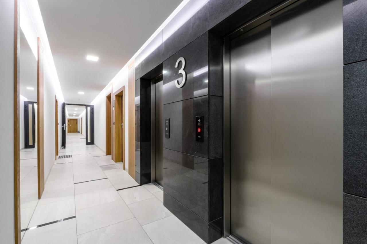 Bulwary Wislane P&O Serviced Apartments With Ac ワルシャワ エクステリア 写真